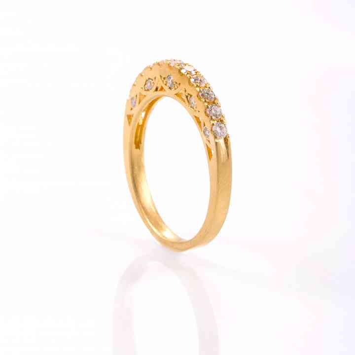 Inel din aur galben 18K cu diamante naturale