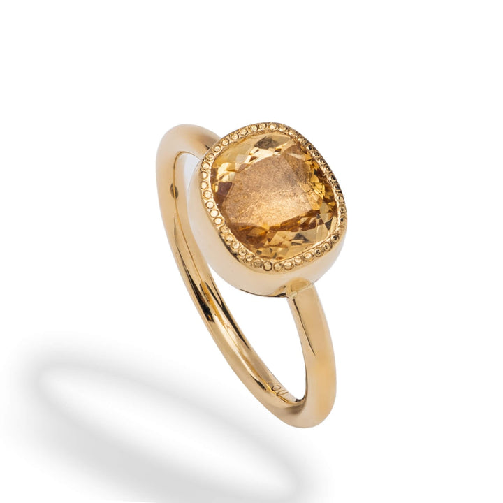 18K Yellow Gold Ring with Citrine