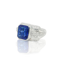 18K White Gold Ring with Tanzanite
