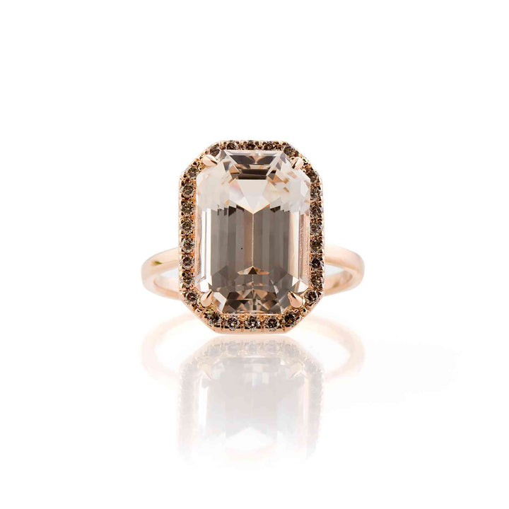 18K Rose Gold Ring with Natural Topaz and Diamonds