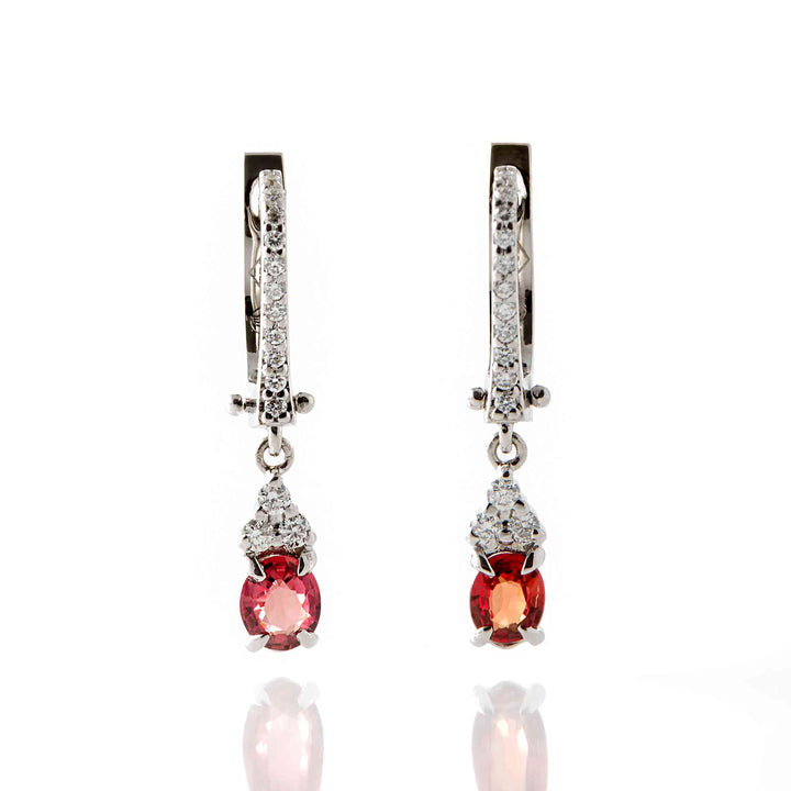 18K white gold earrings with sapphires and natural diamonds