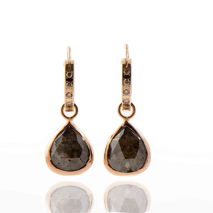 14K yellow gold earrings with natural diamonds