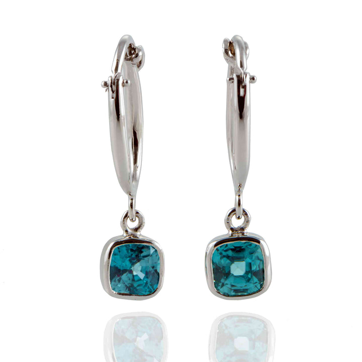 14K white gold earrings with Natural Zirconia
