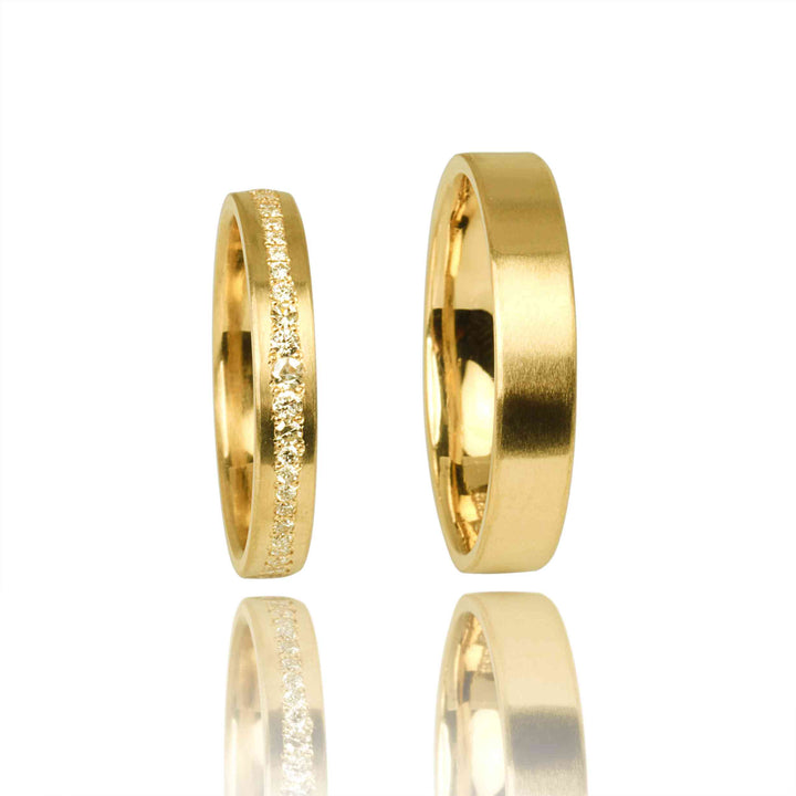 "RISE" 14K Yellow Gold Wedding Ring Set With Natural Diamonds