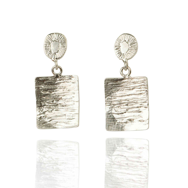 14K White Gold Earrings With Natural Diamonds