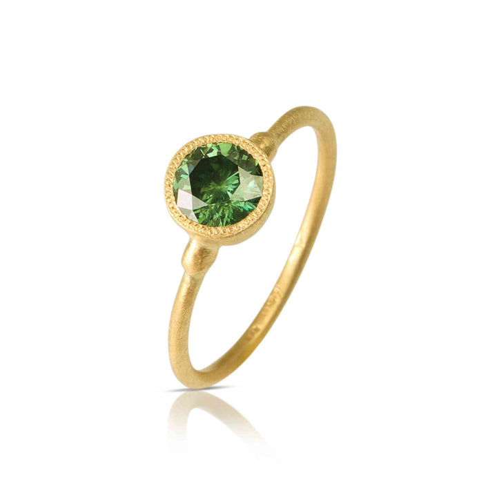 18K Yellow Gold Ring With Green Diamond