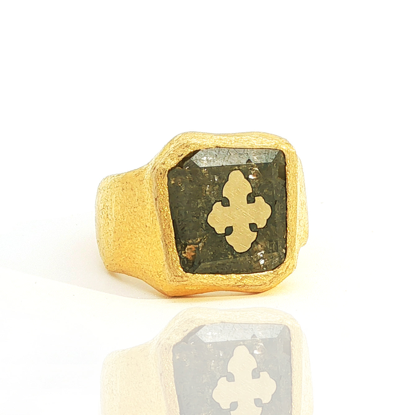 18K Yellow Gold Ring with Brown Diamond 6.00 CT