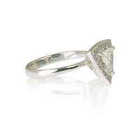 18K White Gold and Triangular Diamond Engagement Ring