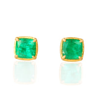 22K Yellow Gold Earrings with Emerald