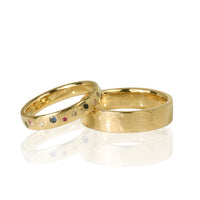 "Colory II" 14K Yellow Gold Wedding Ring Set with Precious Stones