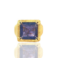 18K Yellow Gold Ring With Tanzanite